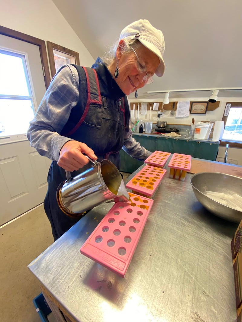 How Lee Bennion founded Mom's Stuff