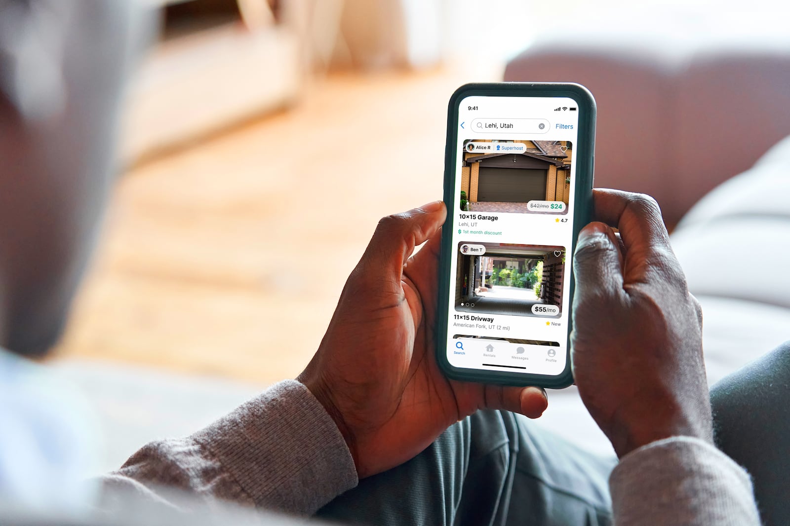 In the December edition of the Founder Series, Joseph Woodbury of Neighbor shares the story of how he co-founded Neighbor.com.