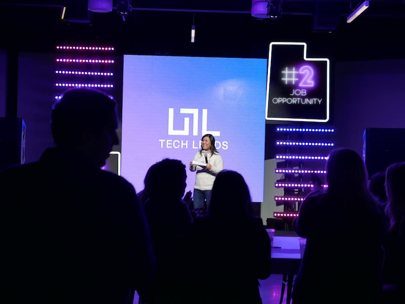 Alan Hall, Brad Bonham, Marc Chenn, Shawn Nelson and Sunny Washington share 5 lessons in entrepreneurship.