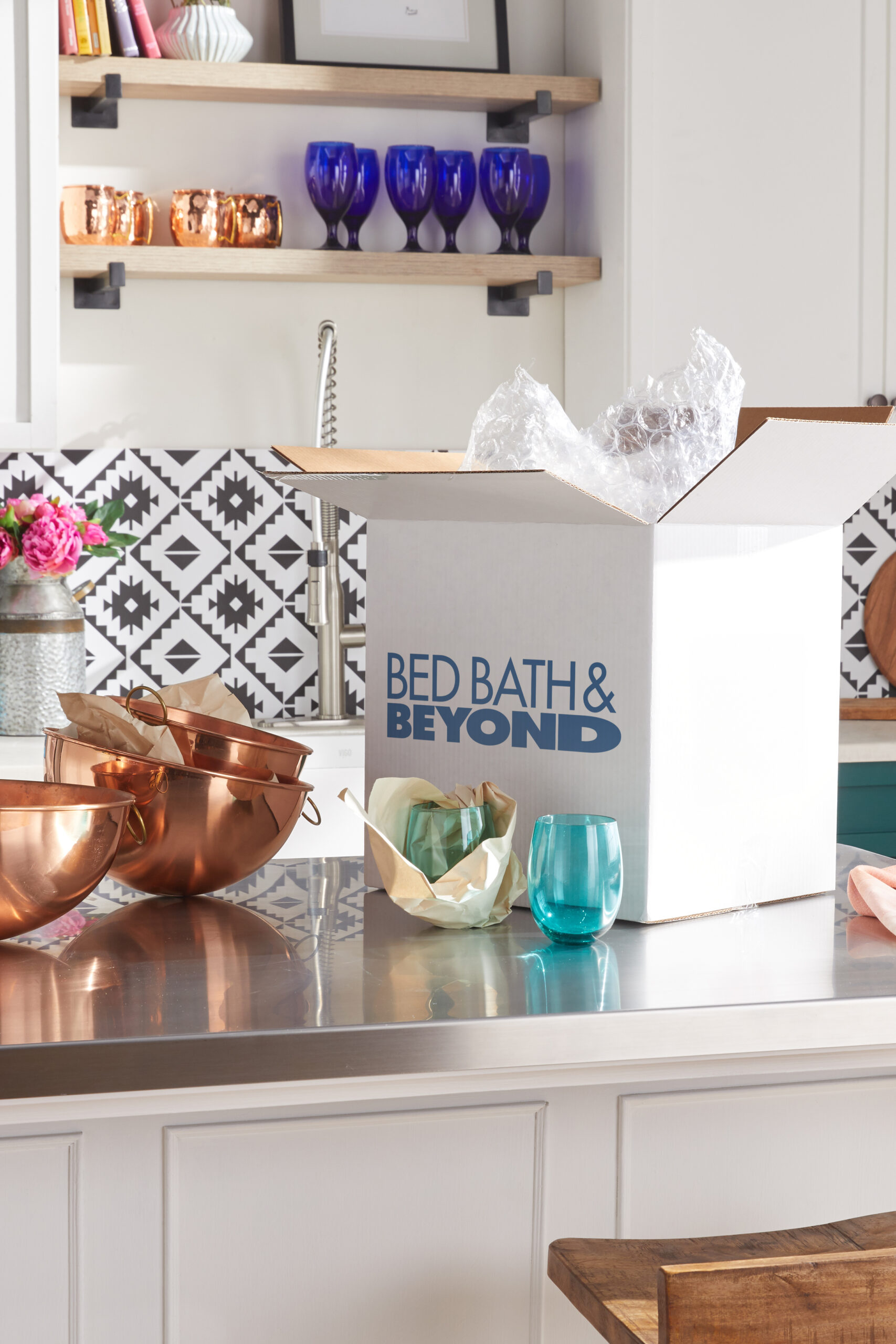 How Overstock put itself in prime position to capture the Bed Bath & Beyond branding.